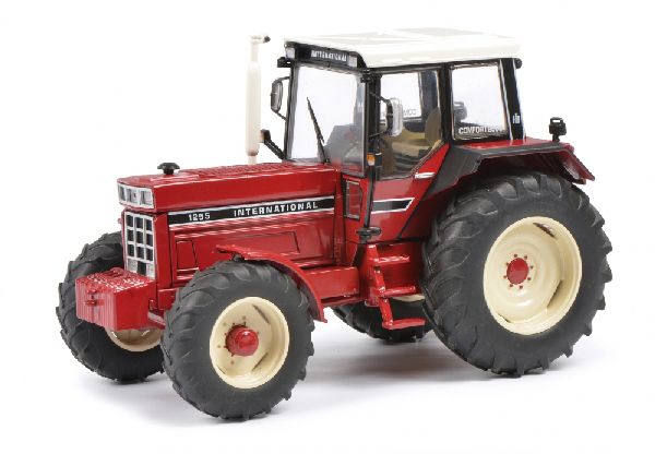 Schuco 450781200 1:32 International 1255 Tractor Model Car