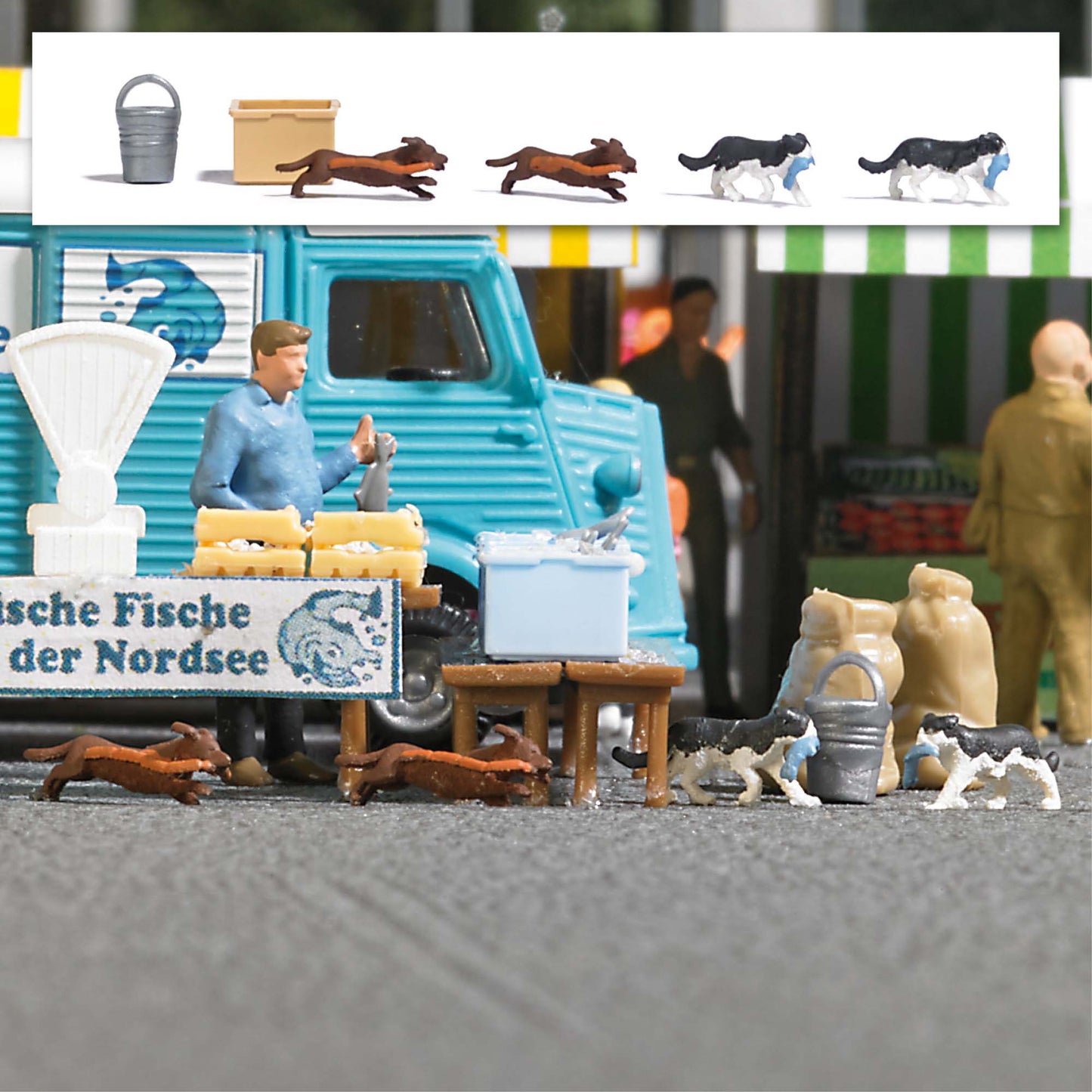 Busch 7993 HO Little Thieves Figure Set