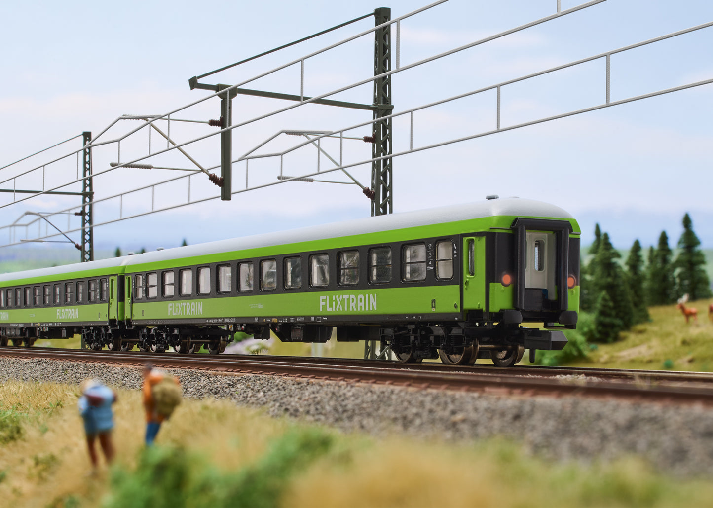 Trix 15462 Minitrix FlixTrain Express Train Passenger Car Set