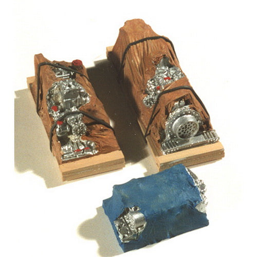 Chooch 7247 HO Heavy Steam Equipment Tarped Loads (Set of 3)