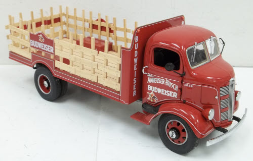 Danbury Mint 821-001 1:24 Diecast 1938 Budweiser Delivery Truck NIB