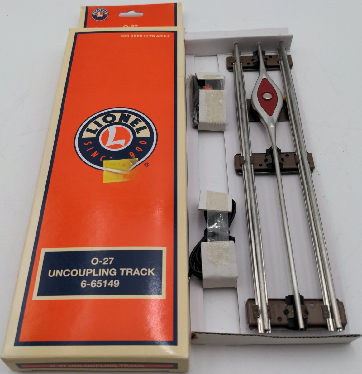 Lionel 6-65149 O27 Remote Uncoupling Track Section