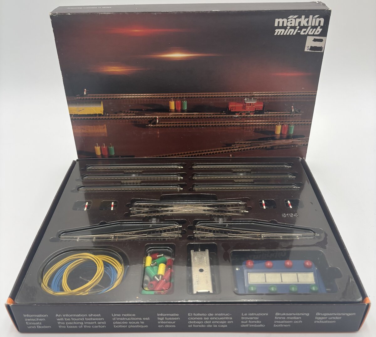メルクリンZゲージ 拡張レールセット 8194 SET-T3 Marklin 8194 Z T3 Yard Track Switching Expander Set – Trainz