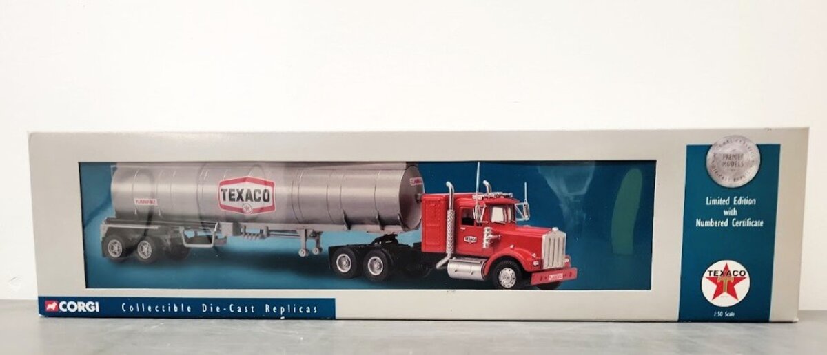 Corgi 55703 1:50 Scale Kenworth W925 Texaco Semi Tanker Limited Edition