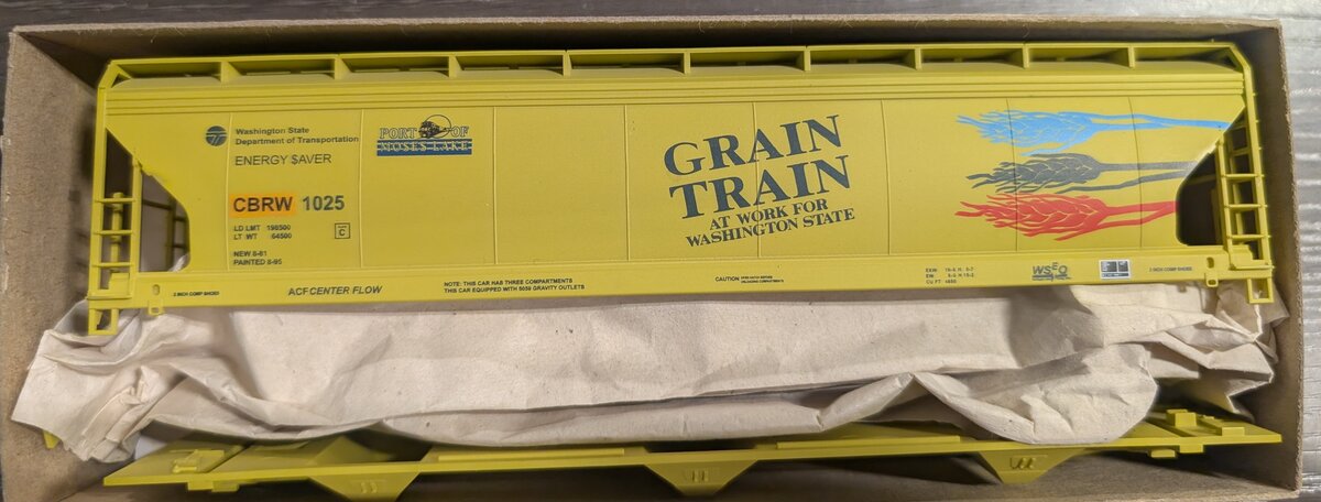 Accurail HO Washington Grain Train 3-Bay Hopper Road Number 1025