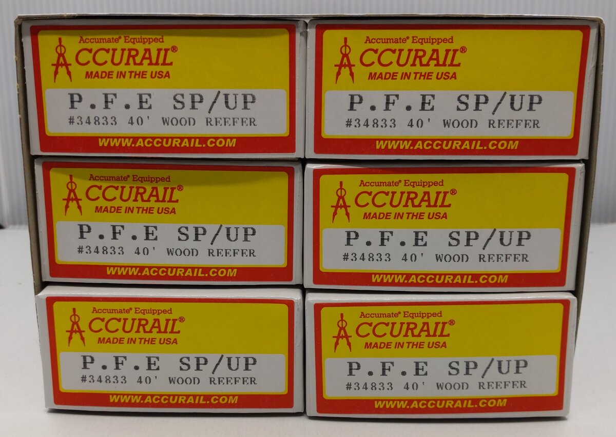 Accurail 34833 HO Scale Pacific Fruit Express SP/UP 40' Wood Reefer (Set of 6)