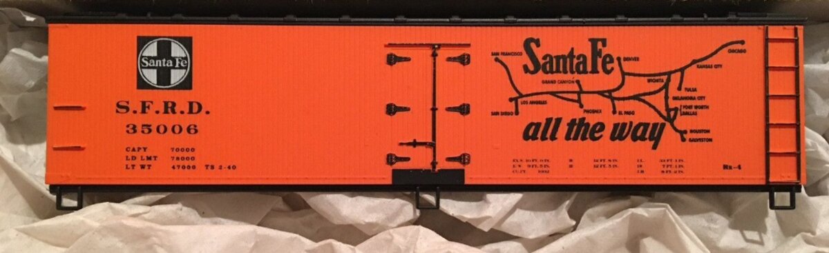 Accurail 4815 HO Scale Santa Fe "all the way" 40' Wood Reefer Kit Road #: 35006
