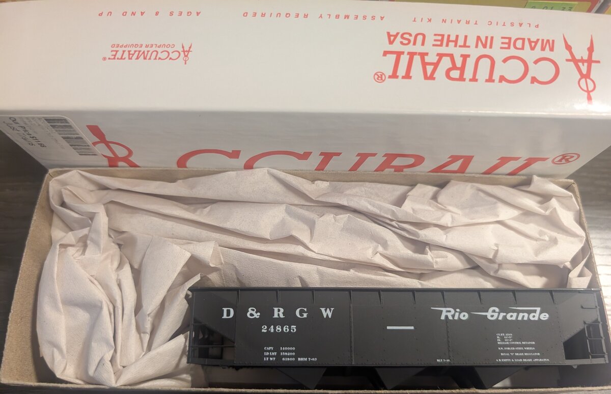 Accurail 7525 HO Scale Denver and Rio Grande Western AAR Triple Hopper #24865