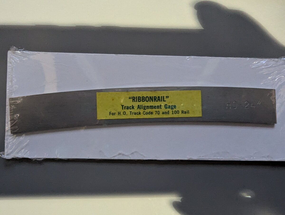 Ribbonrail 24 HO 5" Track Gauge 24" Radius