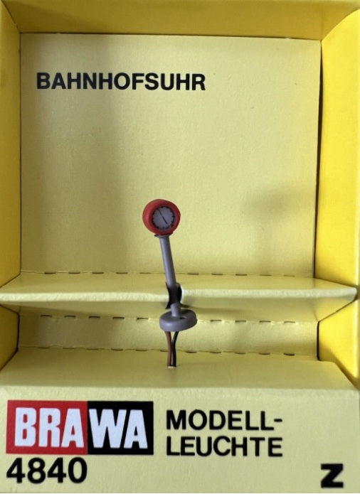 Brawa 4840 Z Scale Lighted Station Clock