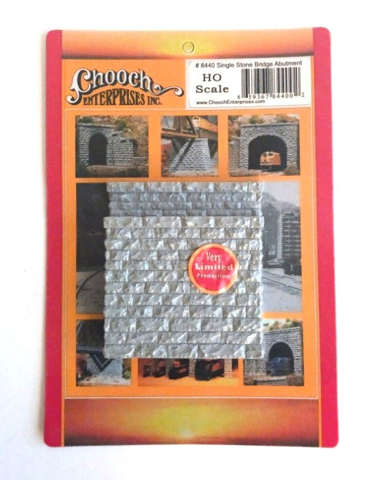 Chooch Enterprises 8440 HO Scale Single-Track Cut Stone Bridge Abutment