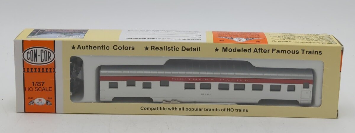 Con-Cor 0001-000998 HO Silver Southern Pacific 72' Passenger Car Sleeper Kit