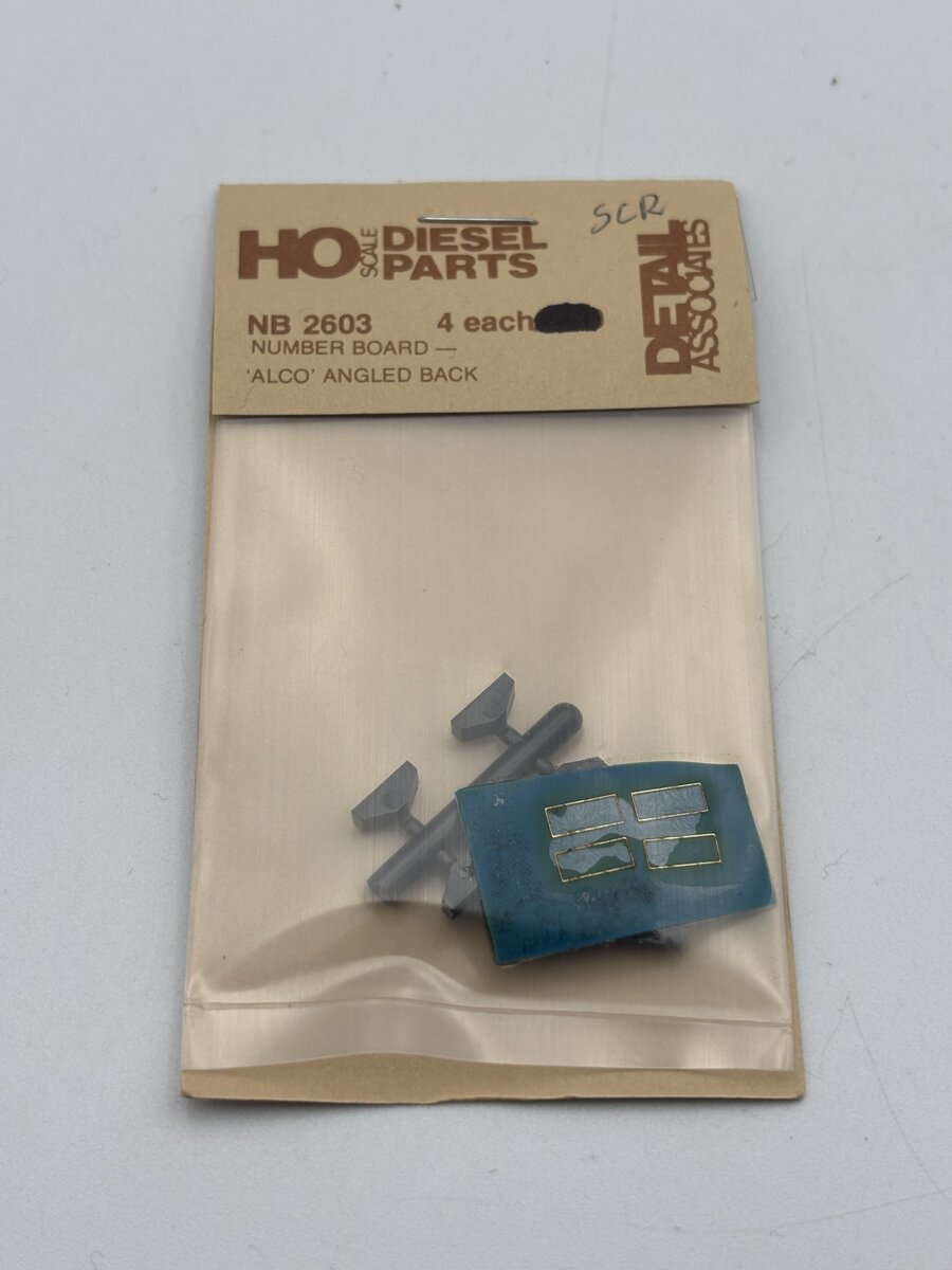 Detail Associates 2603 HO Angled Back ALCO Numberboards (Pack of 4)