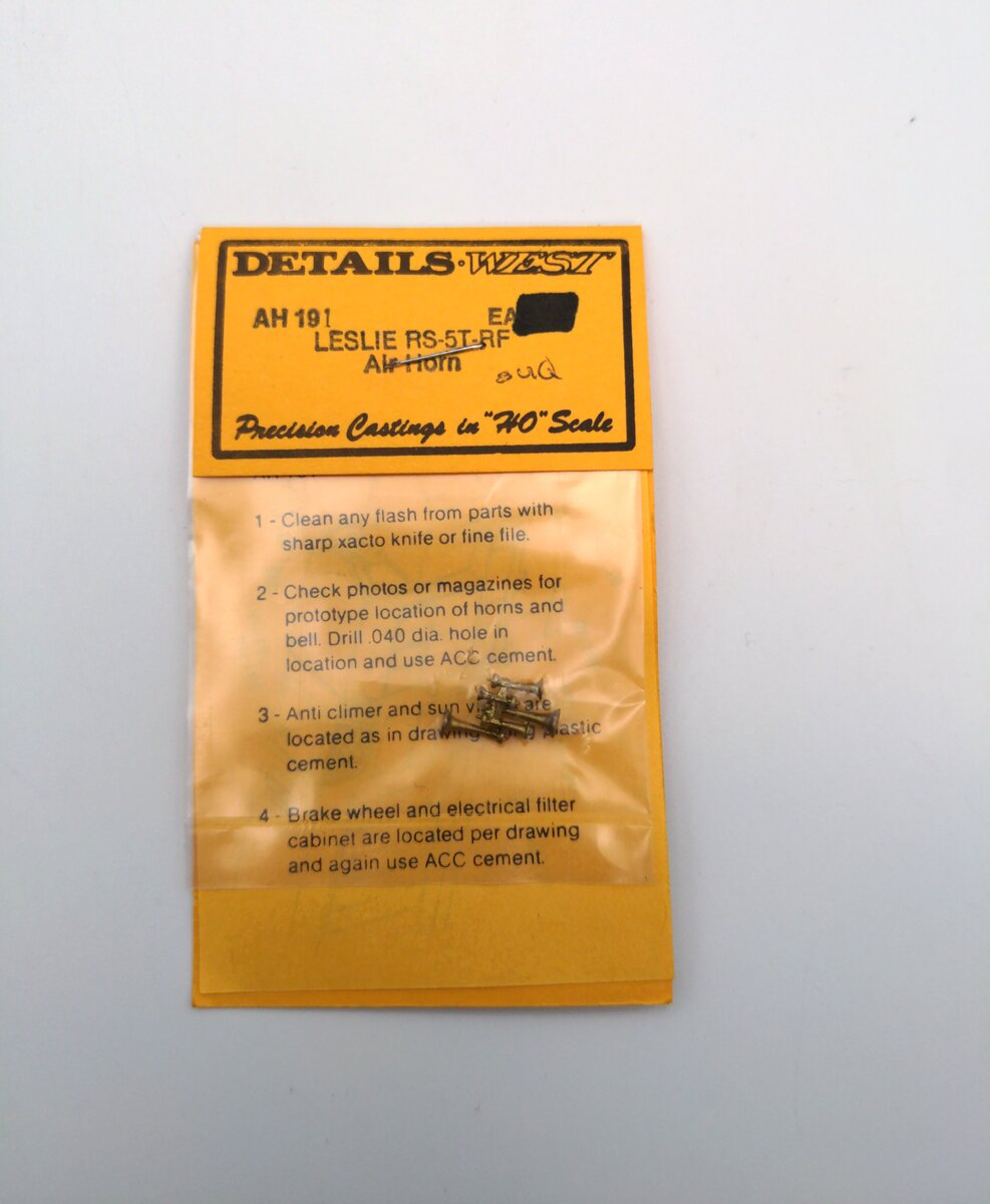 Details West AH-191 HO Scale Leslie RS-5T-RF Five-Chime Air Horn