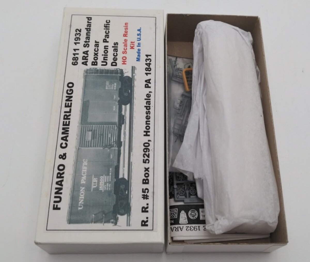 Funaro & Camerlengo 6811 HO Scale Union Pacific 1932 ARA Standard Boxcar Kit
