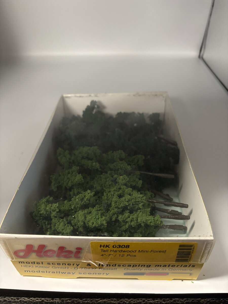 Heki 308 HO/O Mini Forest Pine Trees 4"-7" (Set of 12)