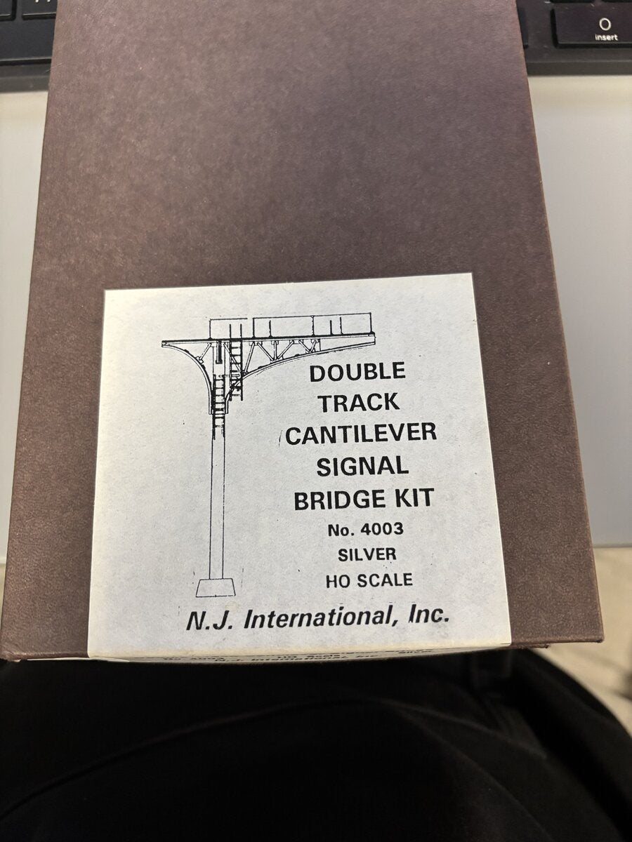 NJ International 4003 Sig bridge cantilever2TRK