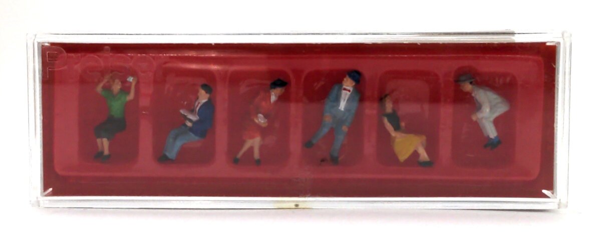 Preiser 10021 HO Seated People Figures (Set of 6)