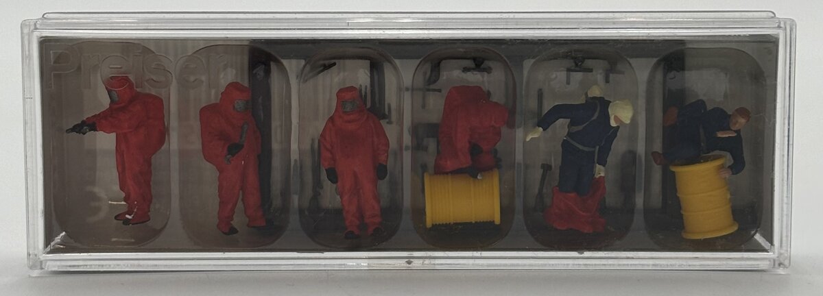 Preiser 10510 HO Firemen Figures with Chemical Suits (Set of 6)