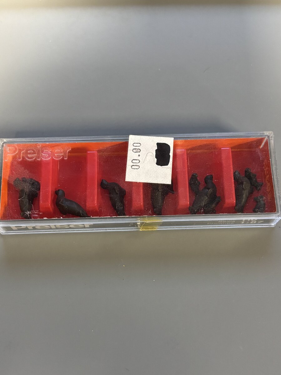 Preiser 20395 HO Animals - Seals Figures (Set of 12)