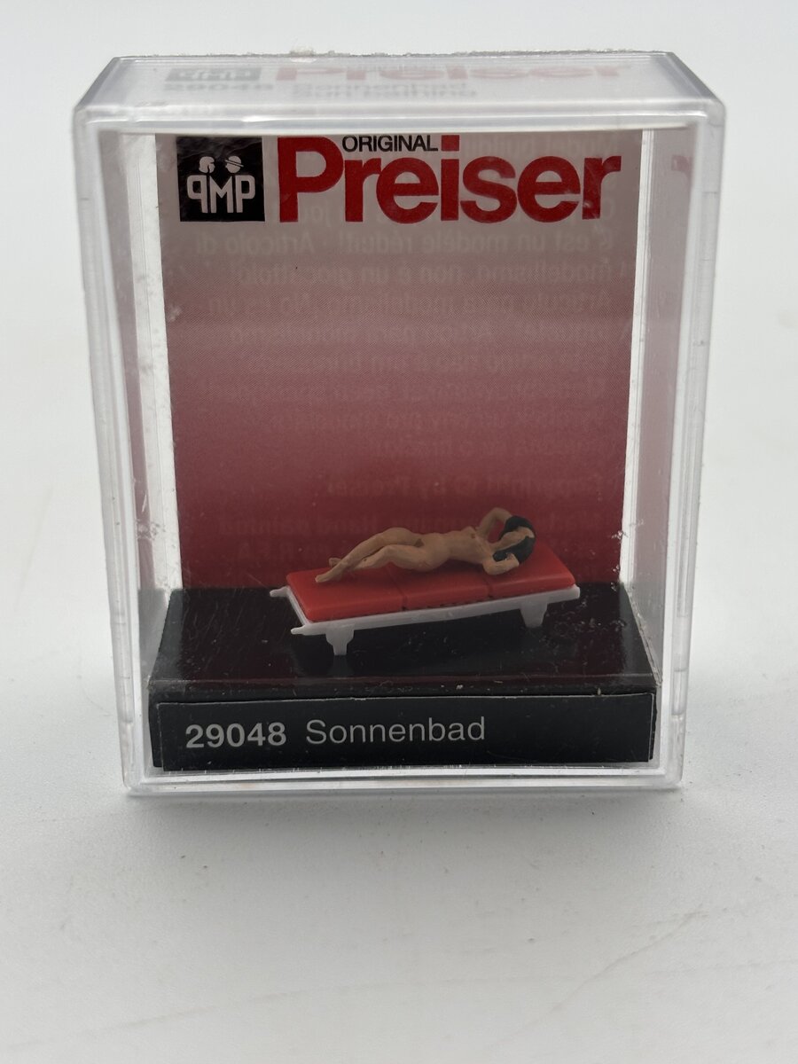 Preiser 29048 HO Sun Bathing Nude Figure