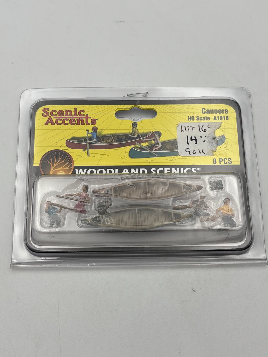 Woodland Scenics A1918 HO Scale Scenic Accents Canoers & Canoe Set