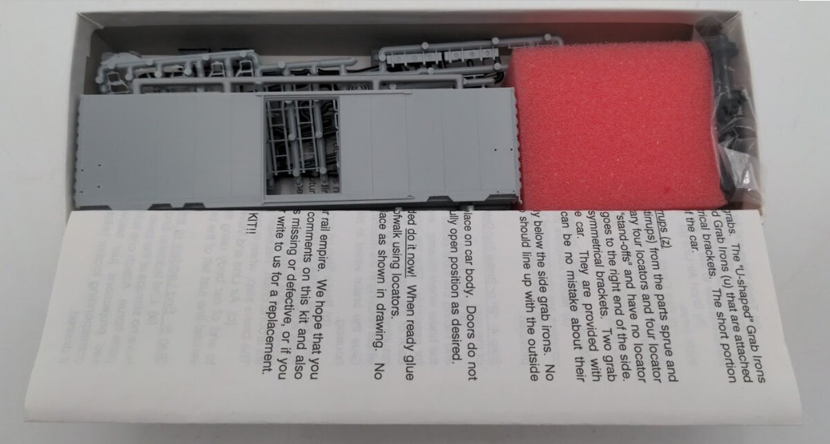 InterMountain 40495 HO Scale 40'PS-1 Standard Boxcar W/7'-0" Door Undecorate Kit