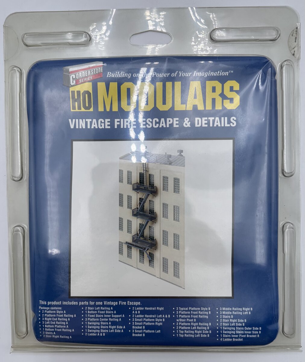 Walthers 933-3729 HO Scale Vintage Fire Escape & Details Kit