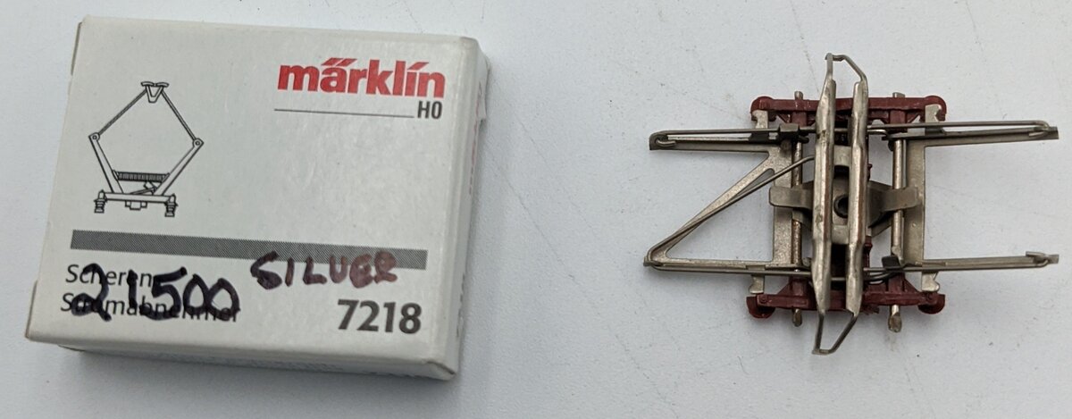 Marklin 7218 HO Double Arm Pantograph