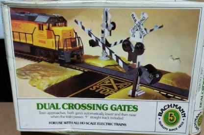 Bachmann 3027 HO Operating Dual Crossing Gates
