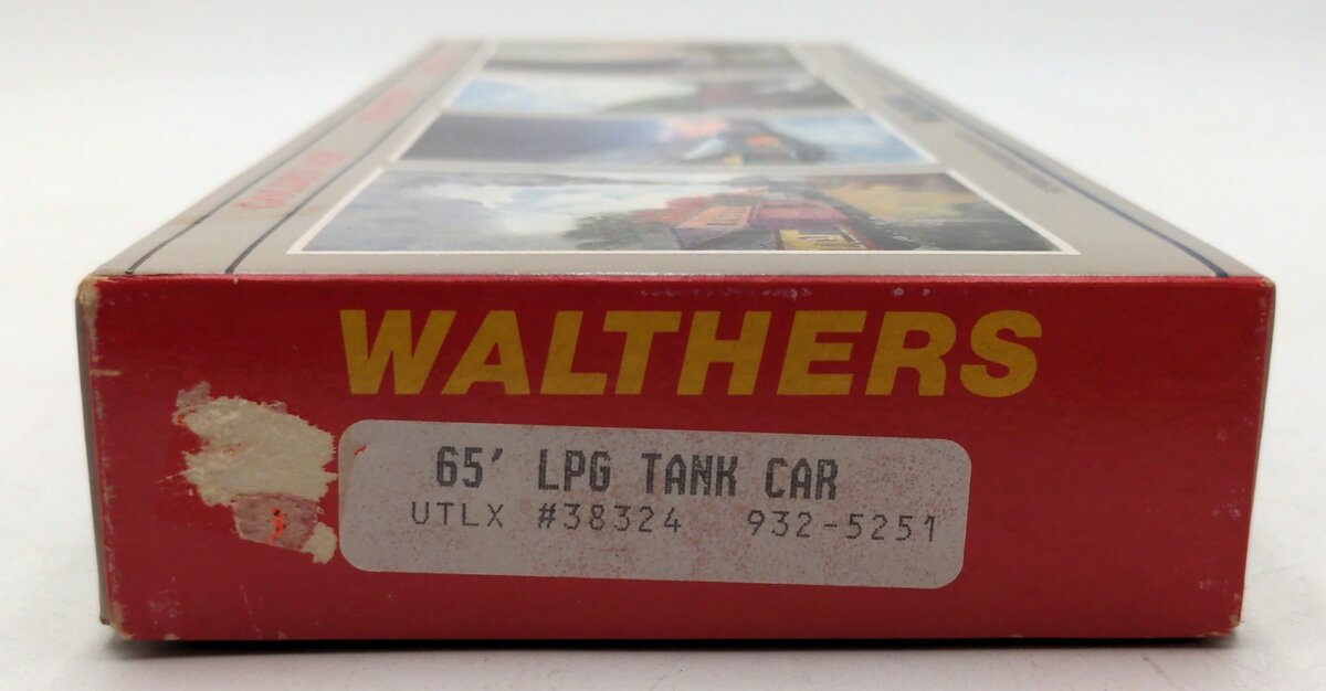 Walthers 932-5251 HO Scale 65' LPG Tank Car UTLX #38324 Plastic Kit