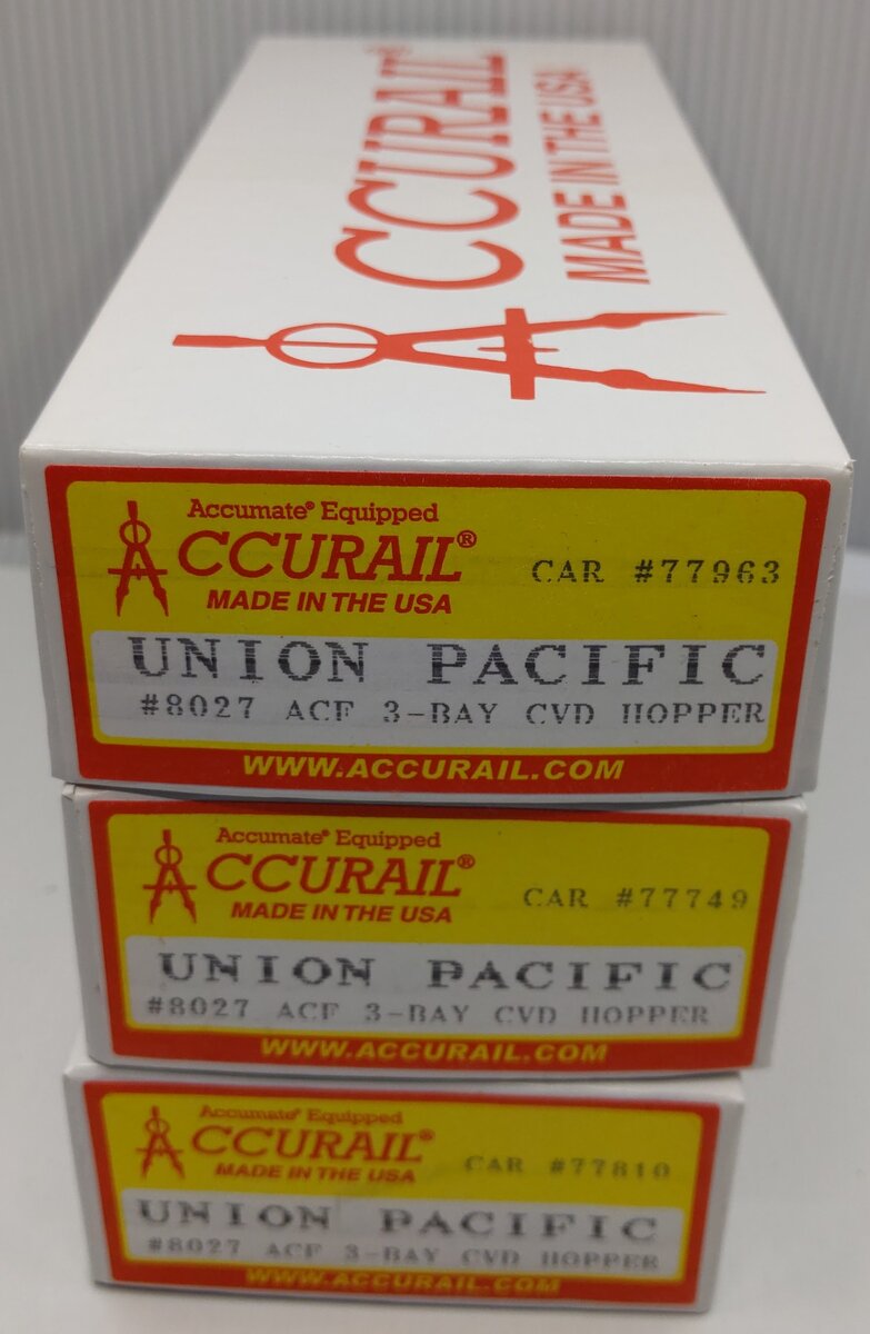 Accurail 8027 HO Scale Union Pacific ACF 3-Bay Hopper Kit (Pack of 3)