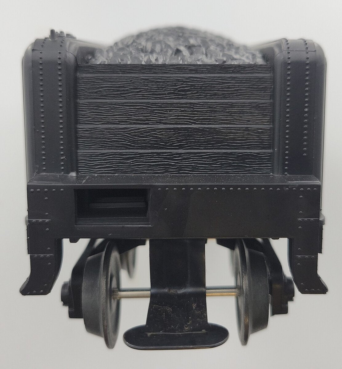 Lionel 8670T-1 Norfolk and Western Slope Back Tender Assembly