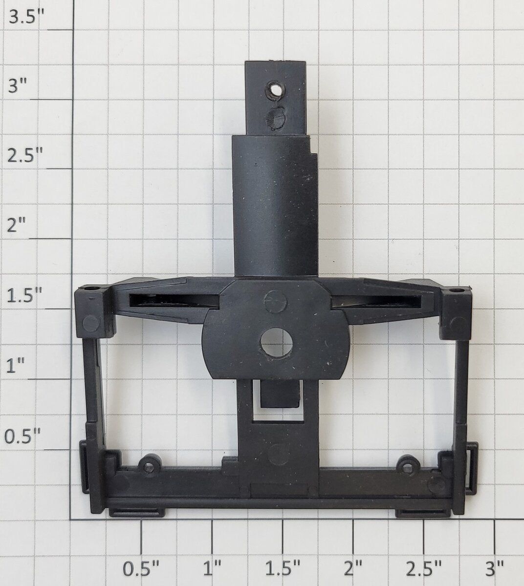 Lionel 17900-44 Plain Black Plastic Uni-Body Tankcar Frame End