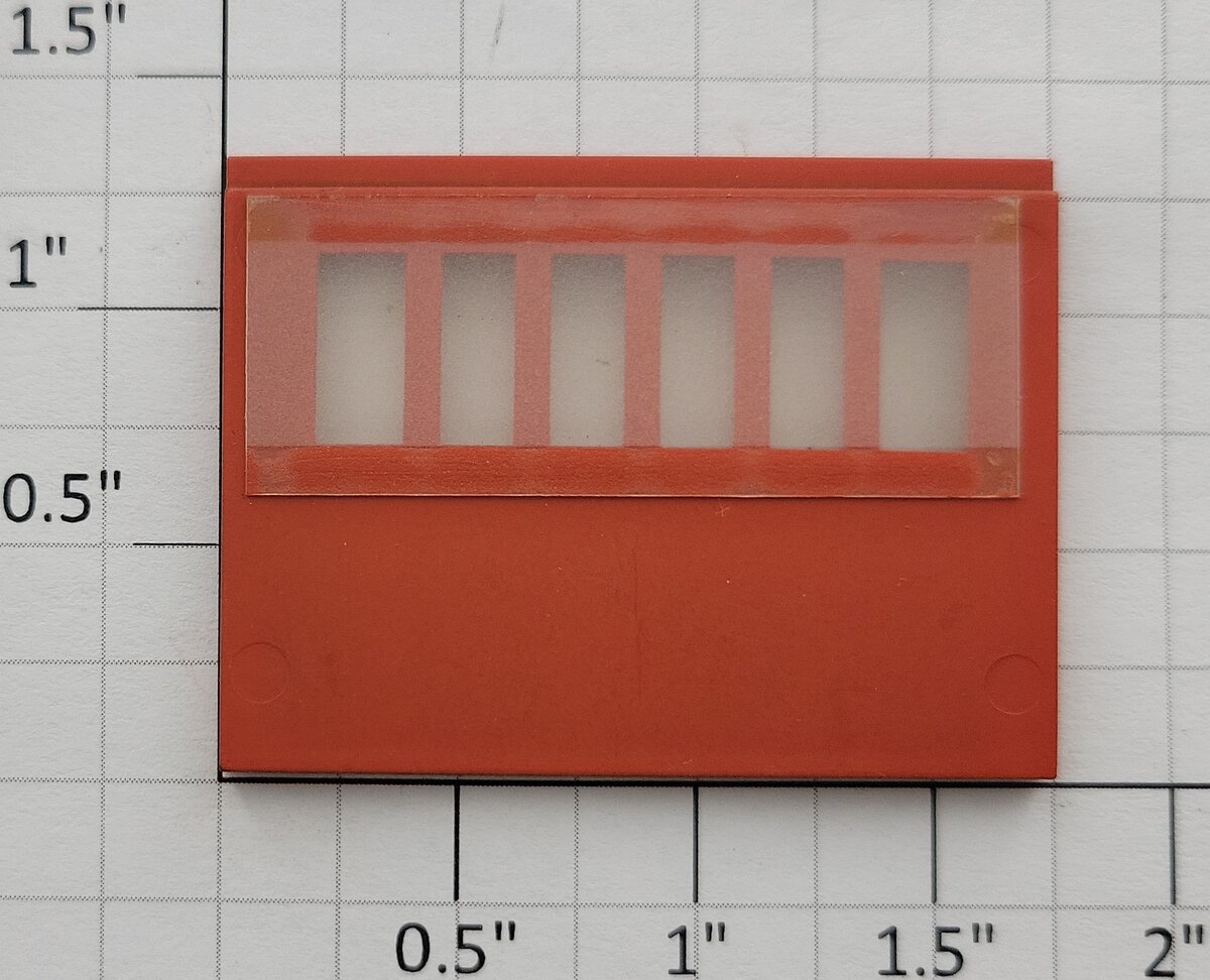 Lionel 19019-134 Southern Pacific Daylight Long Right Hand Orange Baggage Door