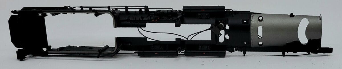 Lionel 28099-2 #3977 Gray JLC 4-6-6-4 Challenger Lower Boiler Shell