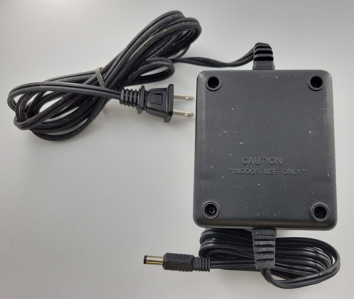 Lionel DM1803AO-1AN Supermade 18 Volt AC @ 3-AMP 69-Watt 60-Hz Power Pack