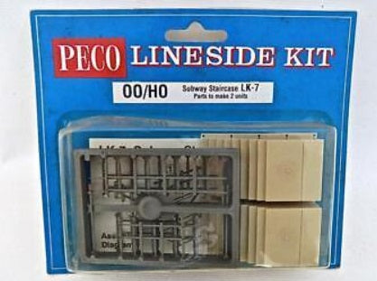 Peco LK-7 OO/HO Scale Subway Staircases Plastic Kit