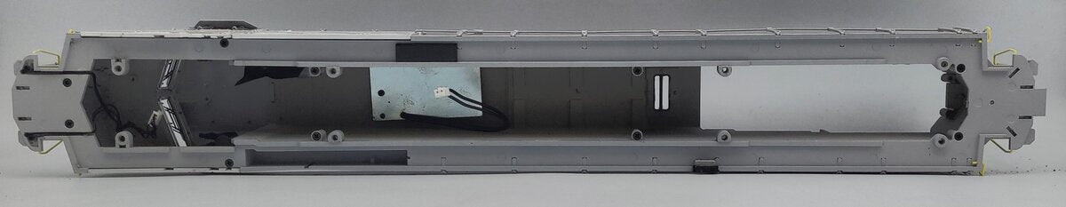 Lionel 39598-2 Monongahela NS Heritage ES44AC Diesel Locomotive Body Shell #8025