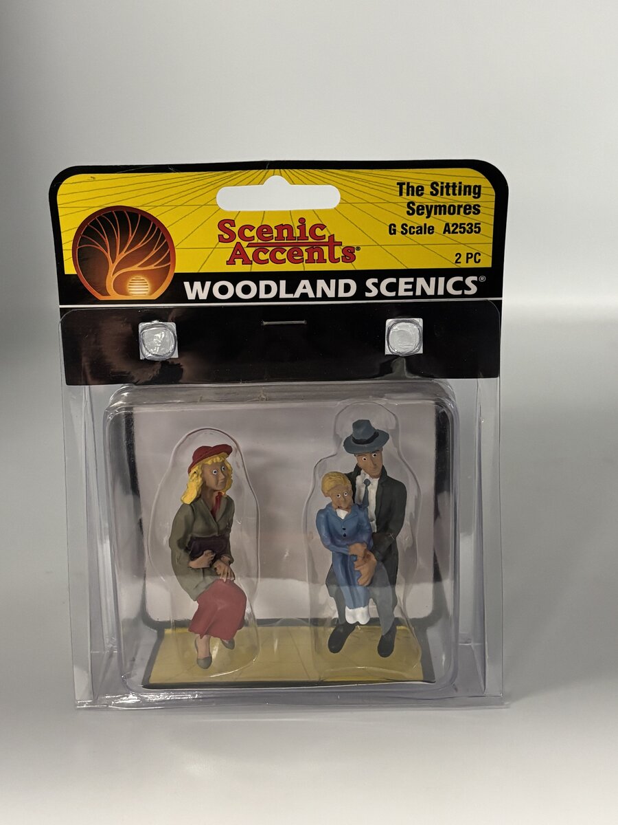Woodland Scenics A2535 G Scenic Accents The Sitting Seymores Figures (Set of 2)