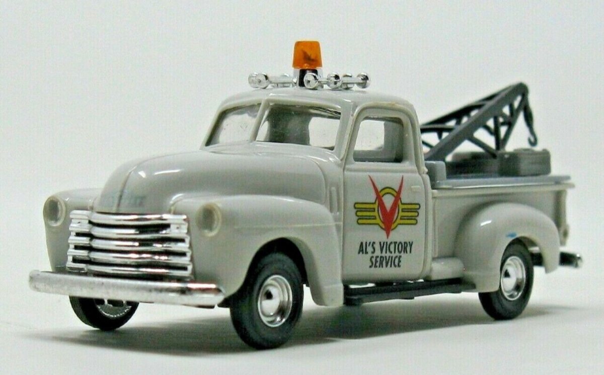 Busch 48291 HO Scale Al’s Victory Service Chevrolet Pick-Up Tow Truck