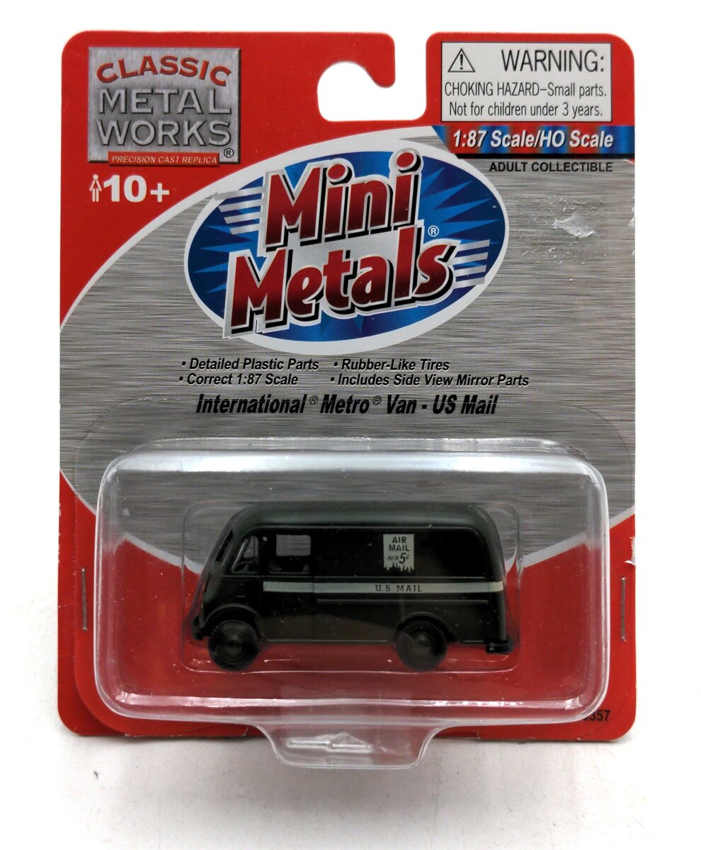 Classic Metal Works 30357 HO 40/50s International Metro Van US Mail Delivery