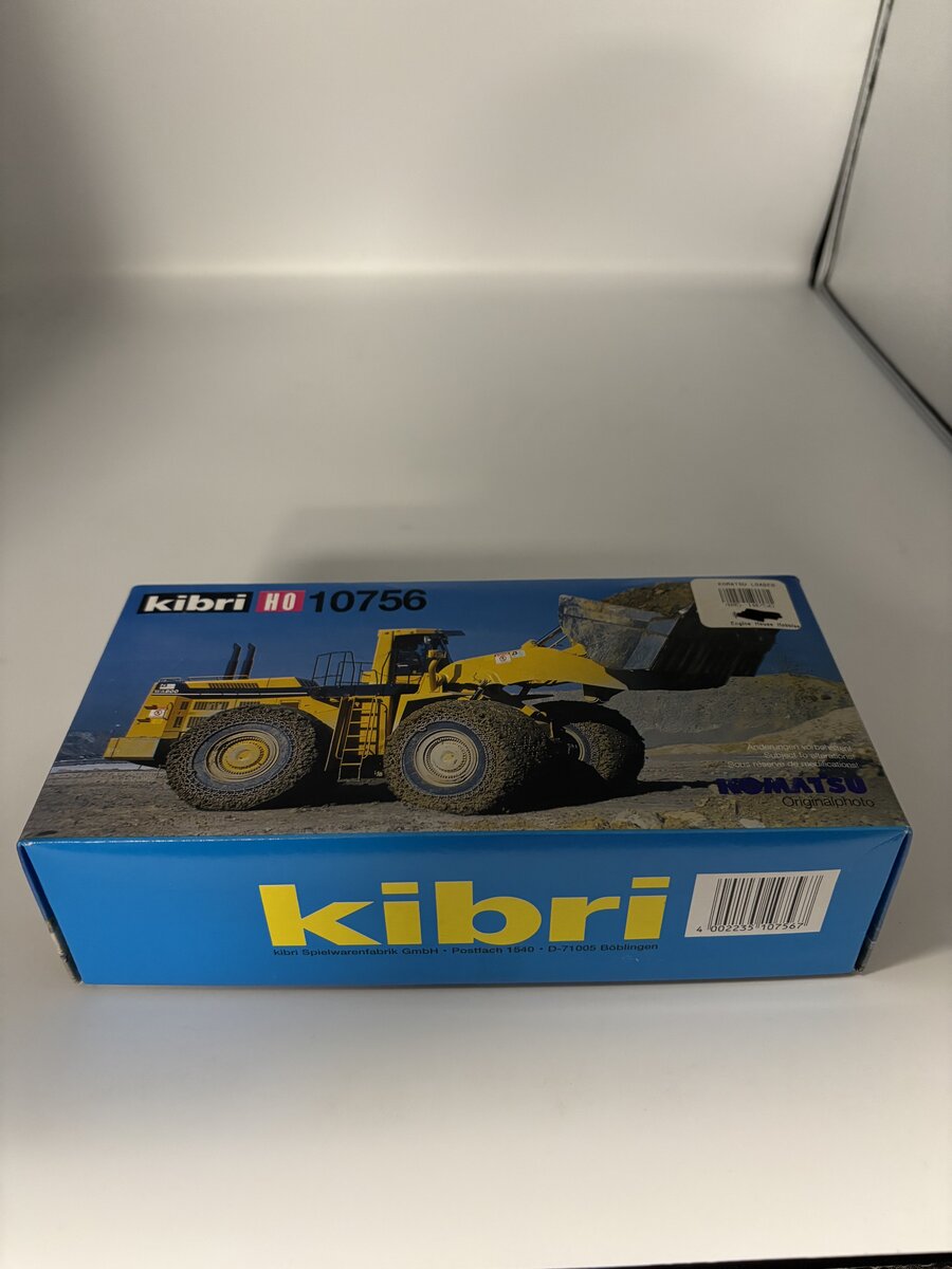 Kibri 10756 HO KOMATSU WA 800-2 Loader