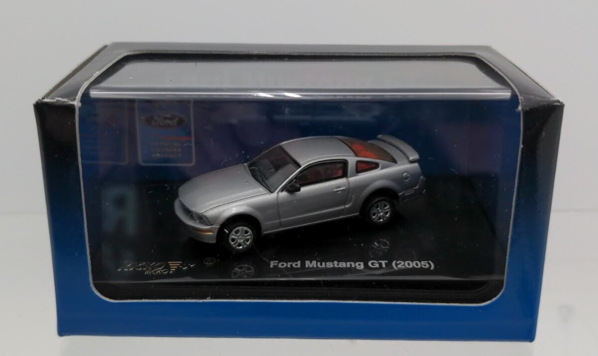 Ricko 38470 1:87 Scale Silver Ford Mustang GT Coupe 2005