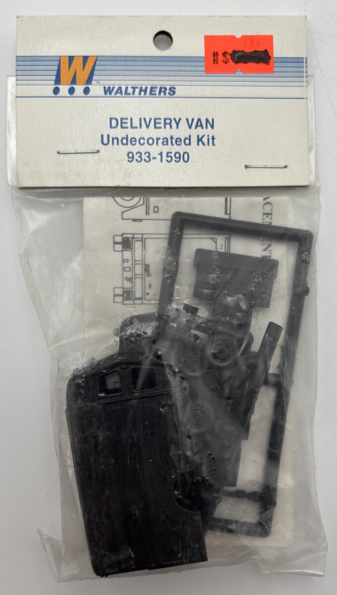 Walthers 933-1590 HO Scale Delivery Van Undecorated PlasticKit