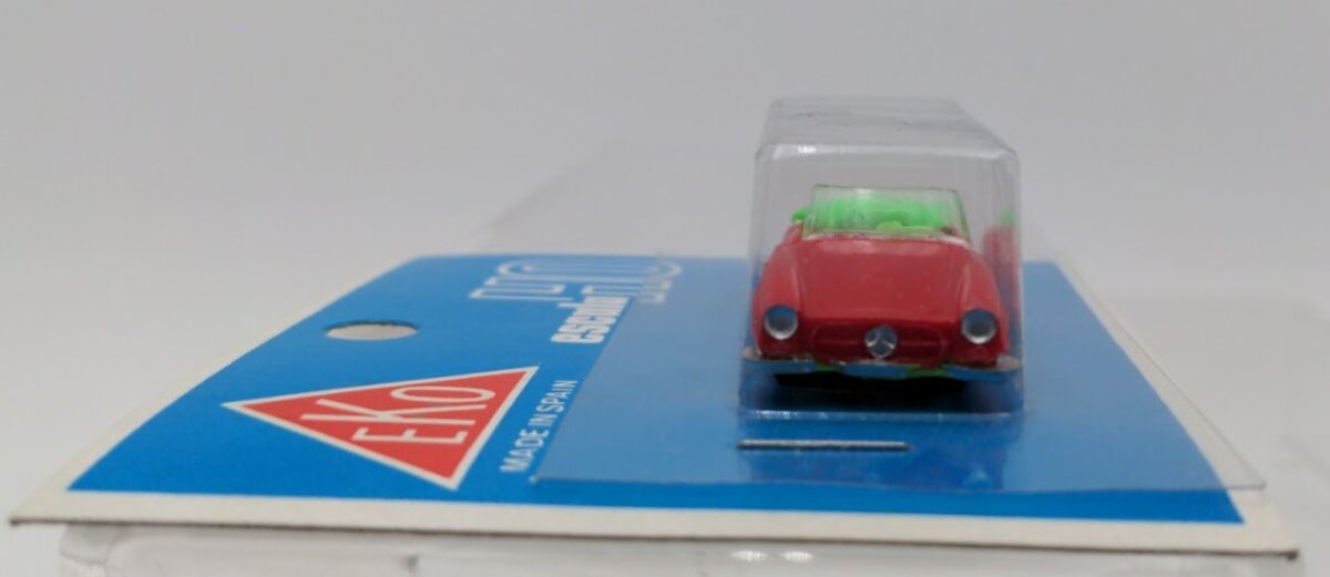 EKO 2010 HO Scale Red Mercedes 190 SL Convertible Green Top White Interior