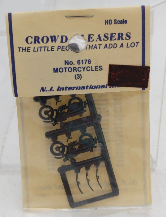 NJ International 6176 HO Crowd Pleasers BMW Motorcycle Plastic Kit (Pack of 3)