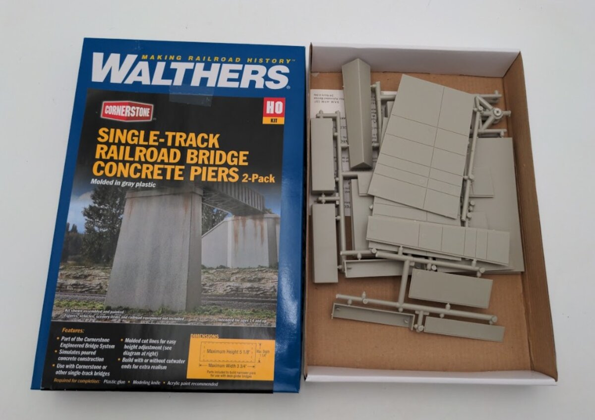 Walthers 933-4550 HO Single-Track Railroad Bridge Concrete Piers Kit (Pack of 2)