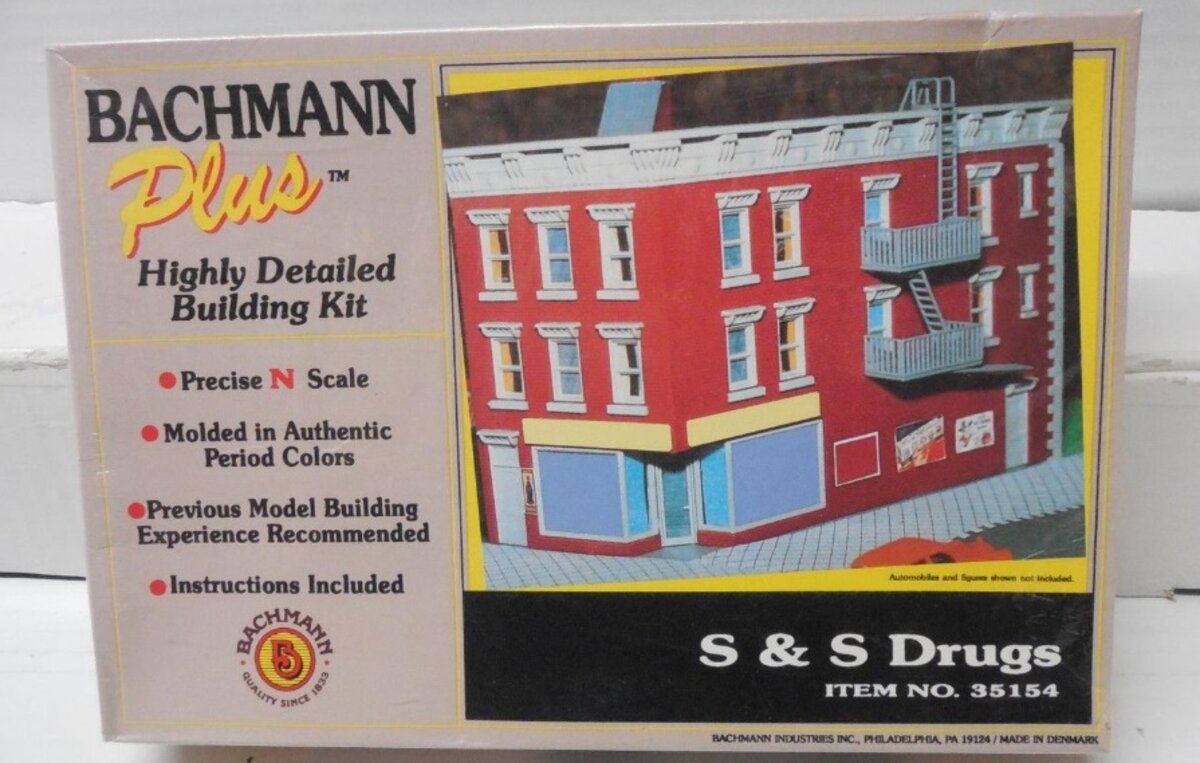 Bachmann 35154 N Scale S & S Drugs Highly Detailed Building Kit