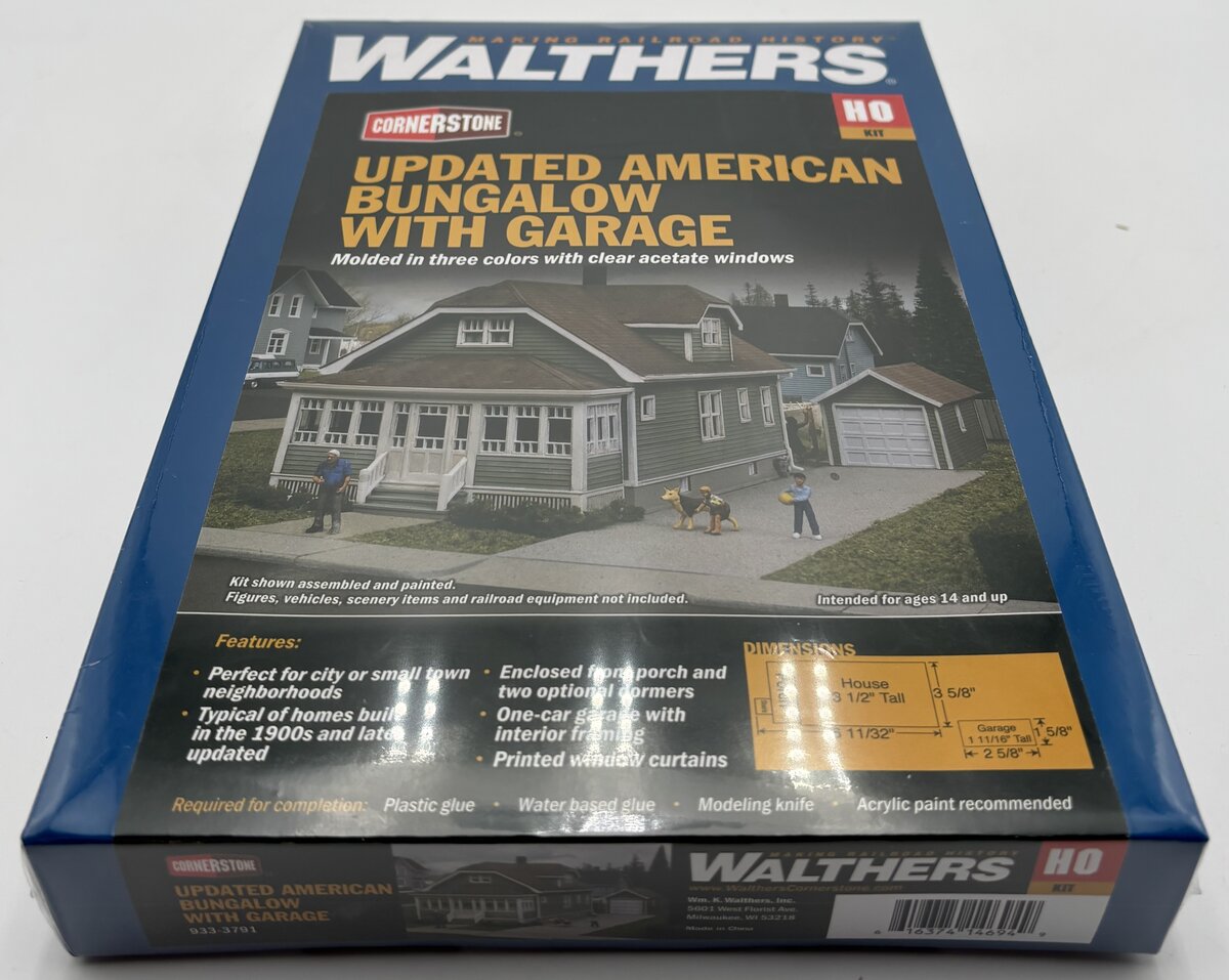 Walthers 933-3791 HO Scale Updated American Bungalow with Single-Car Garage Kit